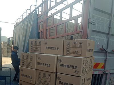 12 mét khối than hoạt tính tổ ong được giao đến Tứ Xuyên