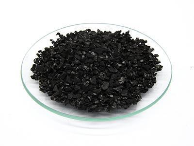 Than hoạt tính loại bỏ dầu và tạp chất từ dung dịch quặng niken